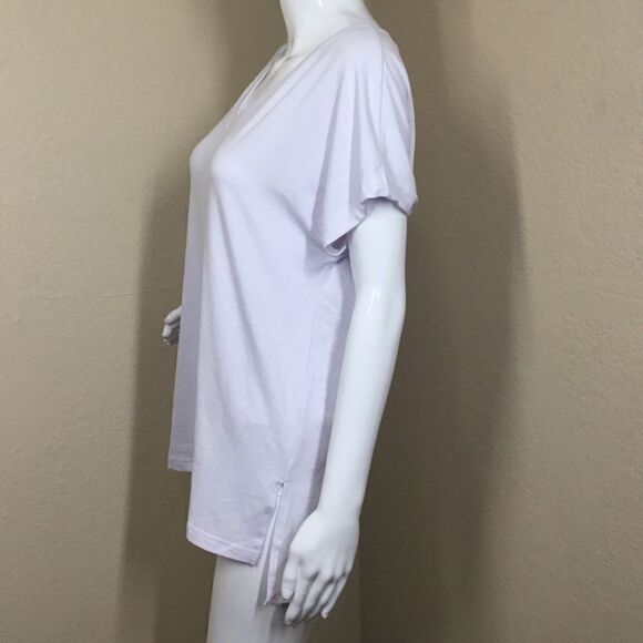 Classic Fashion Hi-Low V Neck Tee C2 - Picture 4 of 5